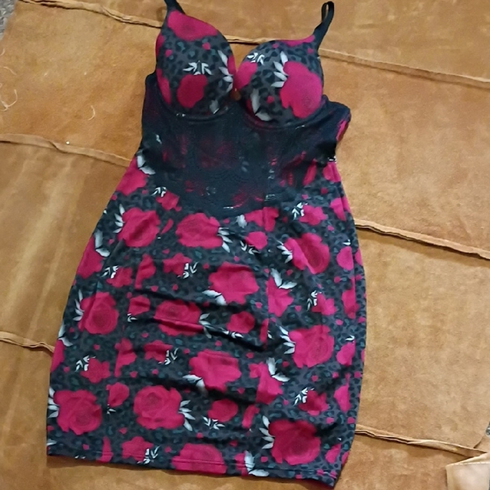 Flexees Black Bra with Pink and Teal Dot Lining